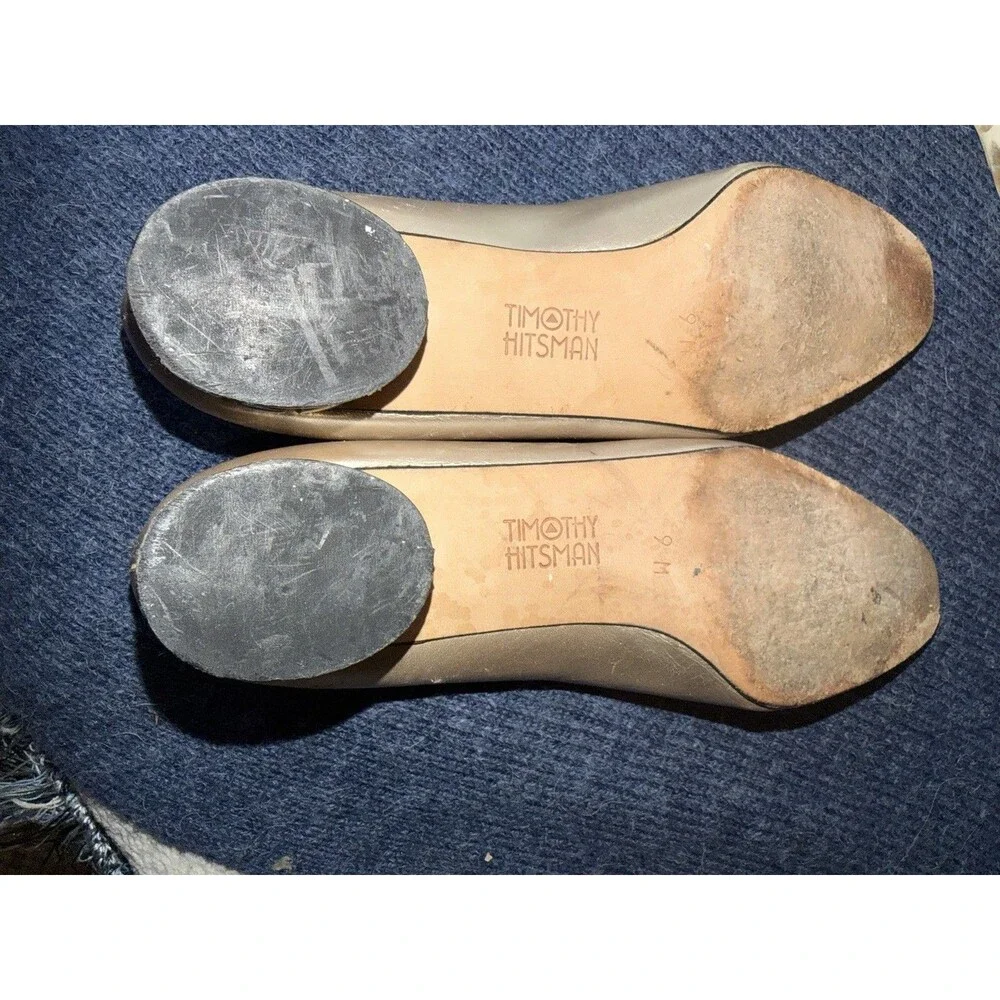 VTG Timothy Hitsman Gold Heels Women 9  Leather Almond Toe  Cute Decorative Heel